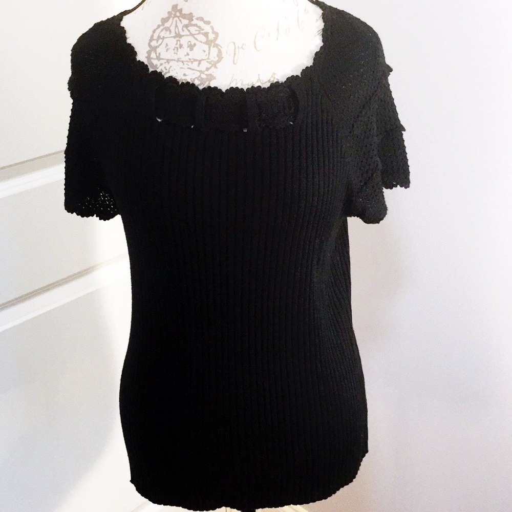 𝅺RQT Black Knit Top Medium